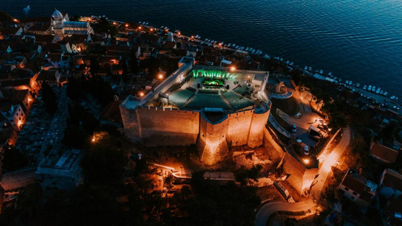 Apartment Anamaria Šibenik Exterior foto